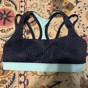 NWT Lululemon sports bra